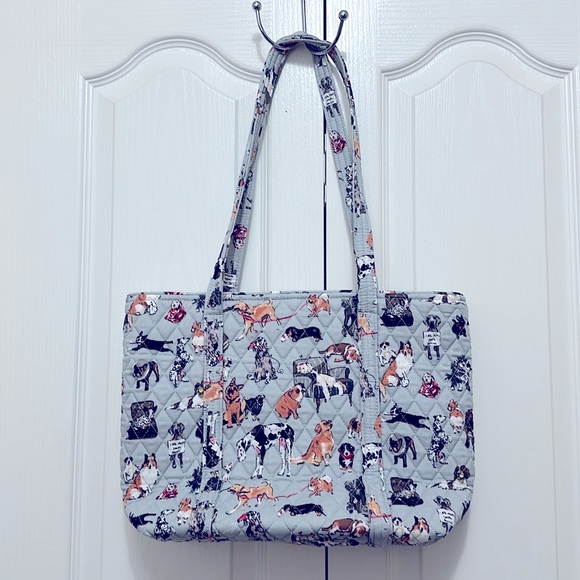 Vera Bradley Small Vera Tote - Dog Show - Picture 2 of 3